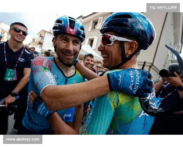 意大利自行车队再创辉煌 成功斩获环意自行车赛总冠军 意大利自行车队再创辉煌 成功斩获环意自行车赛总冠军
